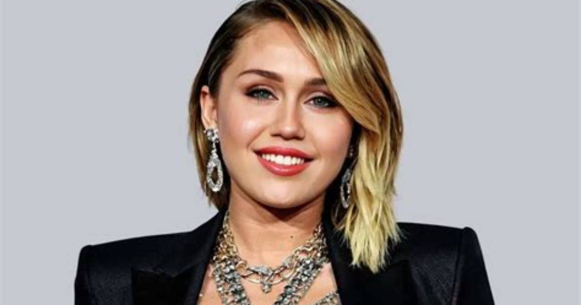 A Multifaceted Star's Journey to Success