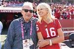 All About the Wife of Joe Montana
