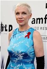 Annie Lennox Biography, Age, Height, Husband, Net Worth, Family ·