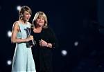 Are Taylor's Parents Back Together? Exploring the Rumors