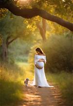 Capturing the Essence: a Photo of Pregnant Michelle Obama