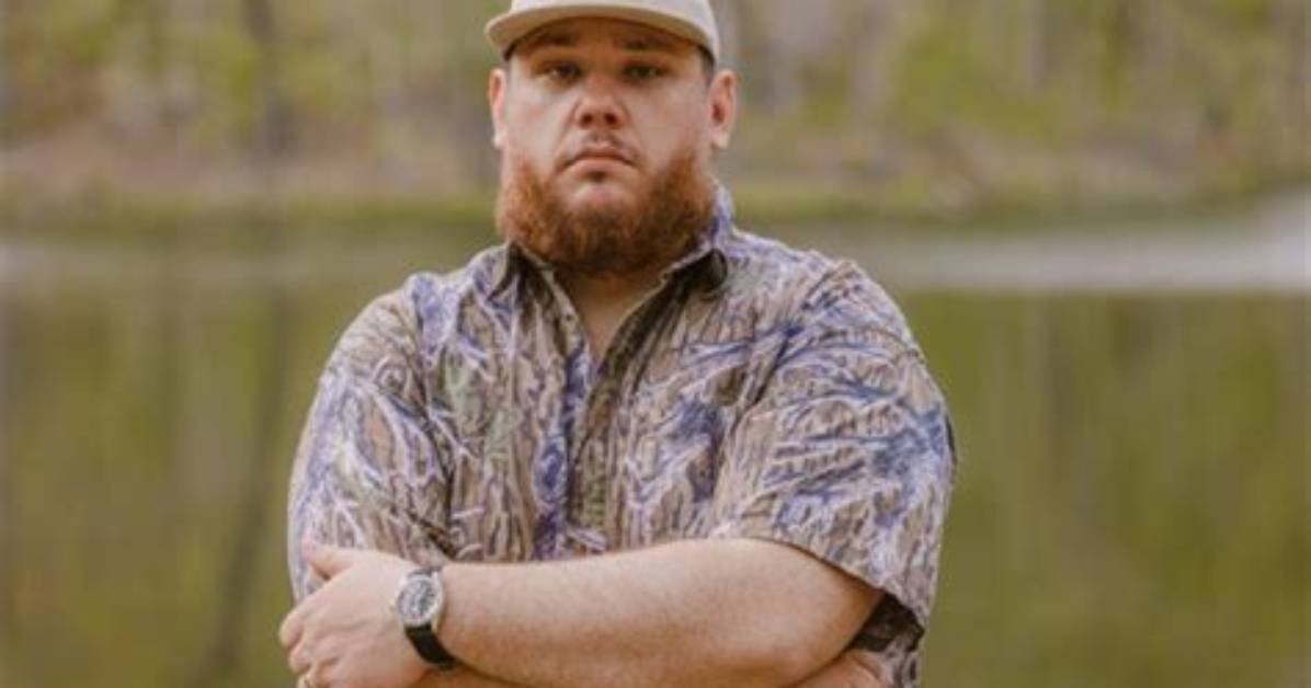 Decoding Luke Combs: Is He Conservative?