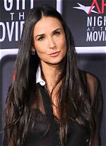 Demi Moore Shakes off a Nip Slip Like a Pro During Paris Fashion Week