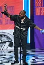 Discovering Davido's Height in Meters: the Dimensions of a Music Icon