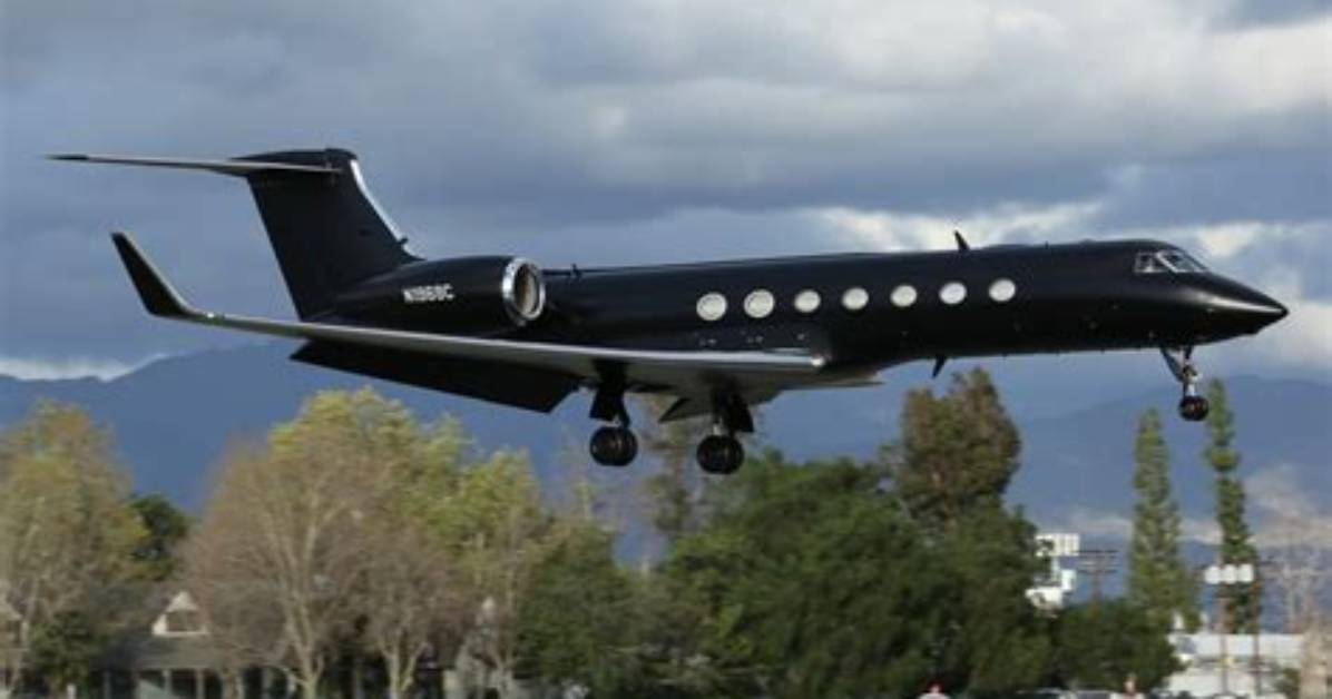 Exploring P Diddy's Plane: a Look into the Private Aviation Lifestyle of Sean Combs