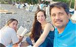 Exploring the Family Background of Richard Gomez: a Look at His Parents