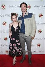Exploring the Height of Joey King: How Tall Is She in Feet?