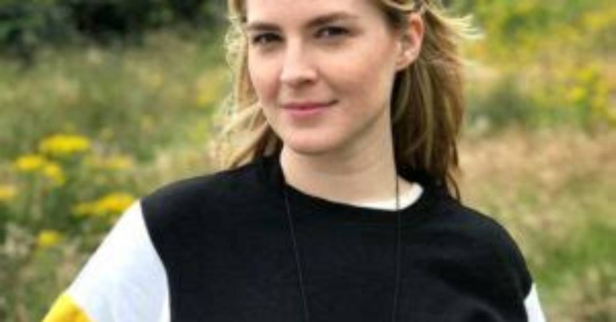 Exploring the Life of Paula Mcglynn, Wife of Sarang Sathaye