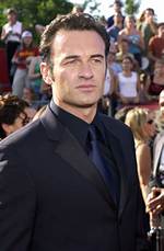 Exploring the Parkinson's Journey of Julian Mcmahon