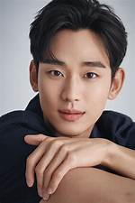 Exploring the Talents of Kim Soo Hyun and Kim Ji Won