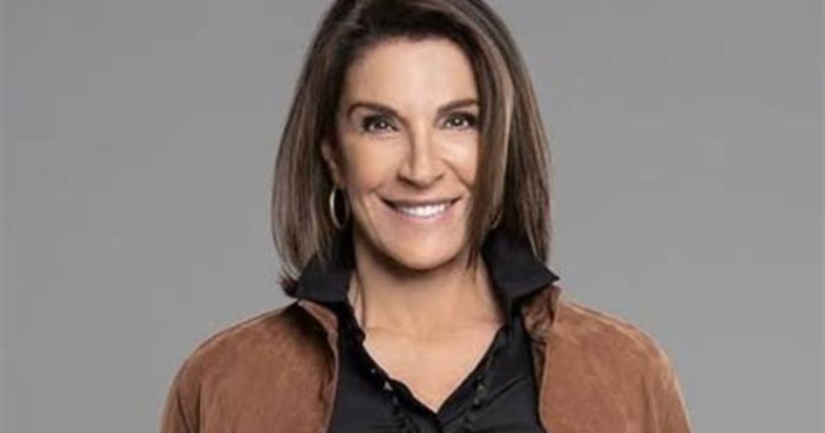 Hilary Farr's Bio: Details on Age, Ethnicity, Ex Husband, and Son Revealed
