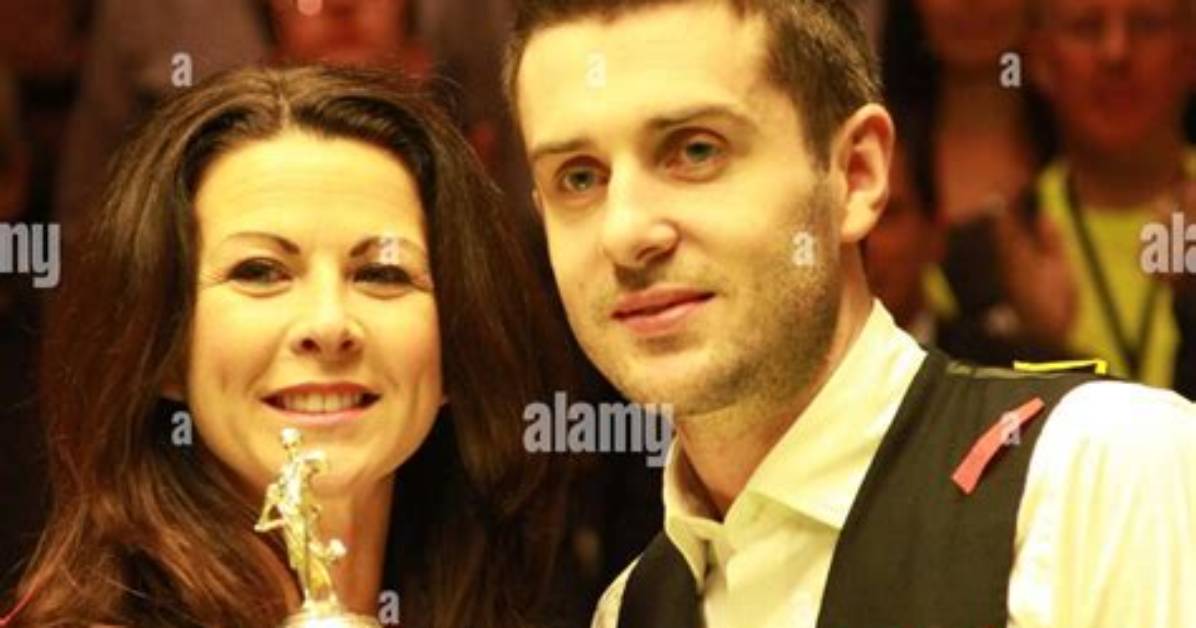 How Old Is Vikki Layton? Mark Selby Wife Age