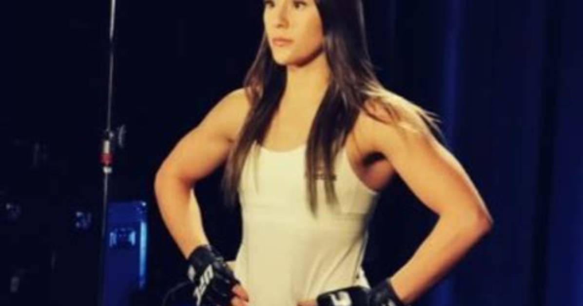 Is Alexa Grasso Related to Mario Lopez? Family Ethnicity and Net Worth