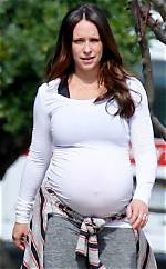 Is Jennifer Love Hewitt Pregnant? Get the Latest News Now!