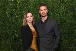 Is She Dating Theo James? ·