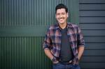 Jonathan Knight's Harmonious Vocals: a Captivating Performance