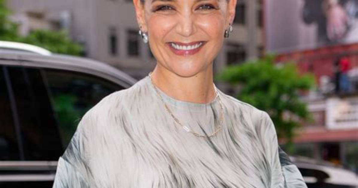 Katie Holmes: a Comprehensive Look at Her Life and Career