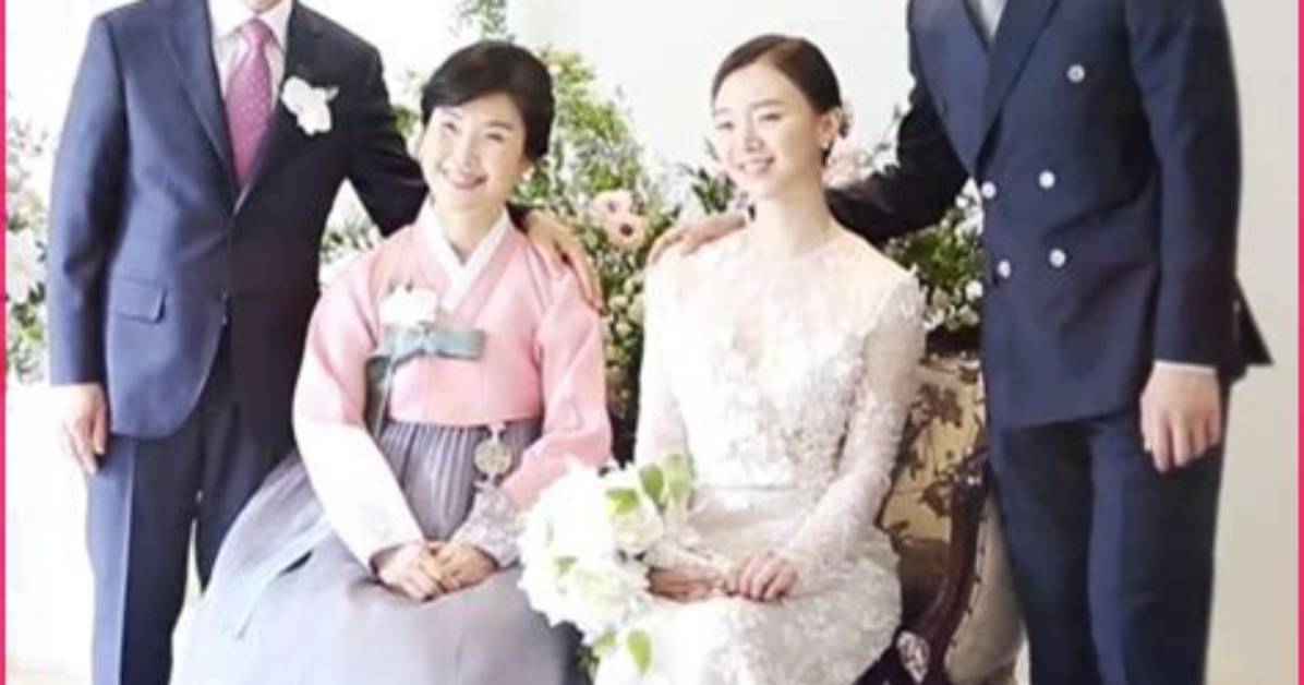 Lee Jun-Ho Relationships: a Deep Dive into the Personal Life of the K-Pop Star