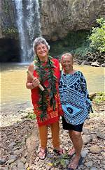 Maui Wife: the Heart and Soul of Island Love