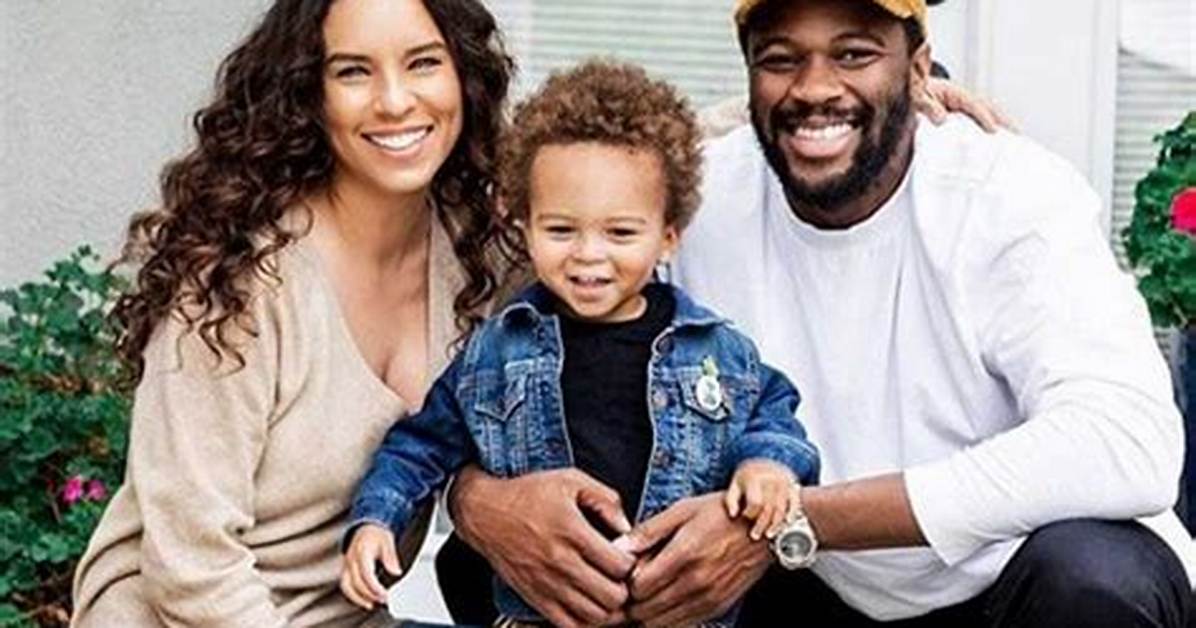 Meet Crosby Sparrow Easterling – Photos of Nicole Lyn’s Son with Husband Chad Easterling