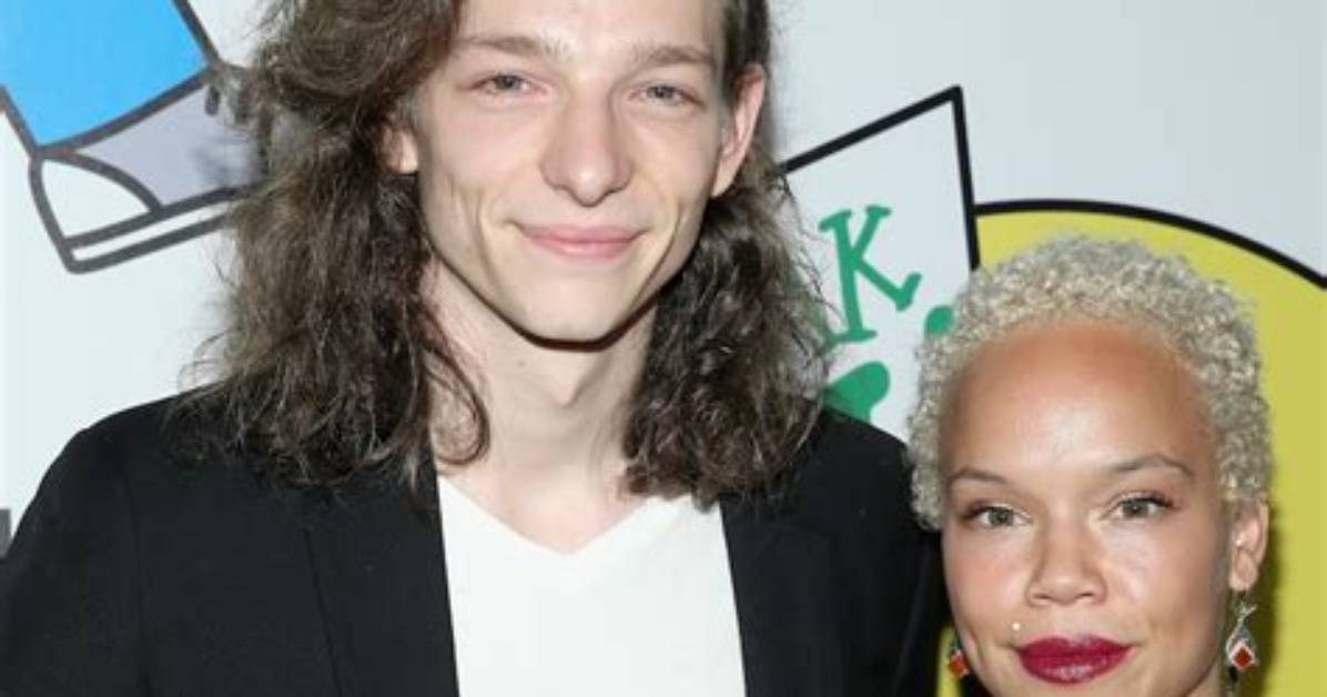 Mike Faist: a Look into His Romantic History