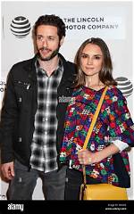 Paulo Costanzo's Wife: Who Is She? Uncover the Truth