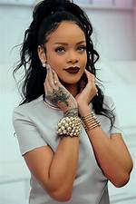 Rihanna: the Multifaceted Queen of Music and Fashion