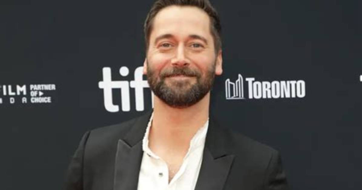 Ryan Eggold Height, Weight, Age, Girlfriend, Family, Facts, Biography