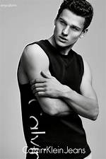 Simon Nessman Instagram Model: Body, Gf & Net Worth