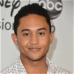 Tahj Mowry - Bio, Age, Net Worth, Siblings, Height, Wiki, Facts and Family |
