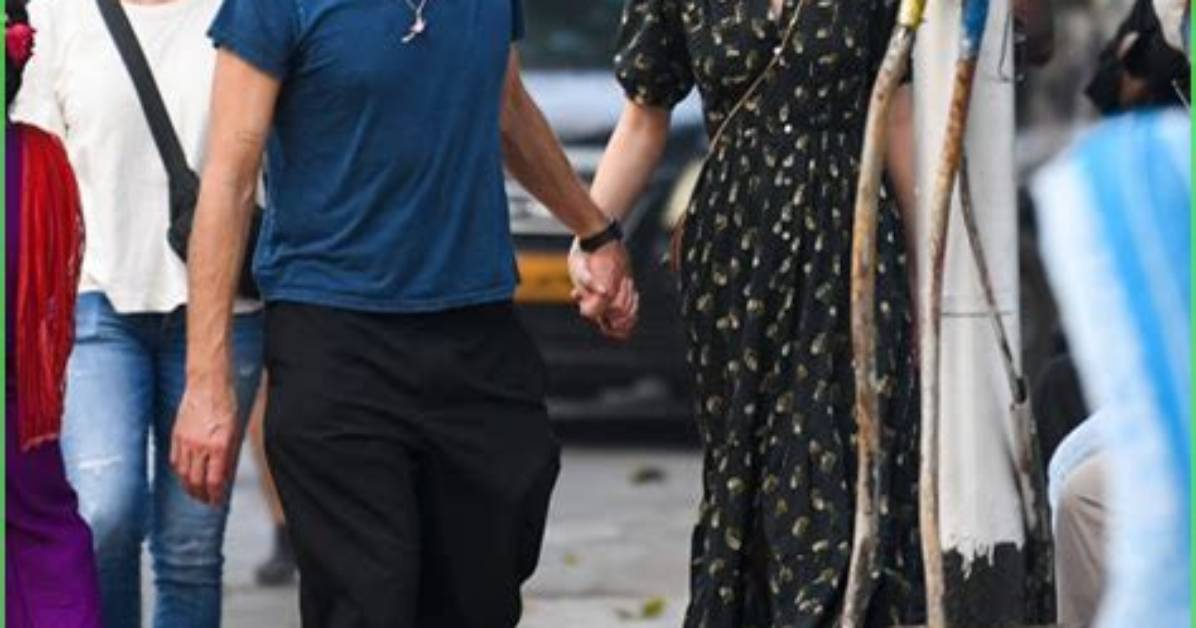 Ultimate Guide: Age Gap Between Chris Martin and Dakota - All the Details
