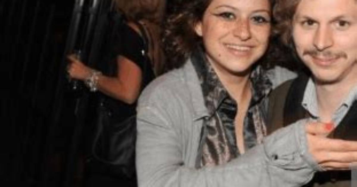 Uncovering Alia Shawkat's Partner Details, Dating Life, and Movie Career with Brad