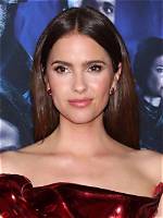 Uncovering the Secrets of Shelley Hennig's Dating Life