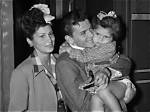 Unraveling the Connection: Was Nancy Sinatra Kin to Frank?