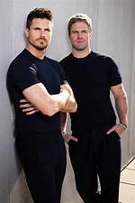 Unraveling the Mystery of Stephen Amell's Girlfriend