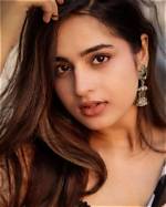 Unveiling Ayesha Khan: Is She Married?