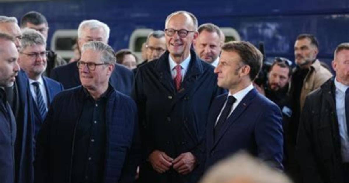 Unveiling the Macron Height: the Stature of a Leader