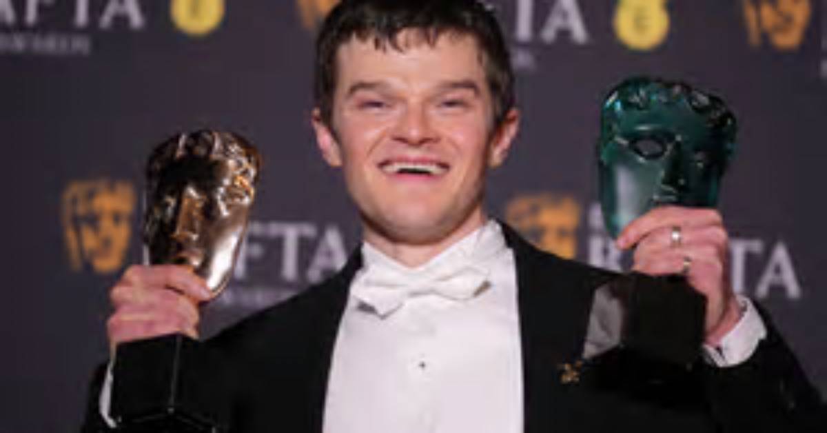 What Sexuality Is Robert Aramayo – Is the Lord of the Rings Actor Gay?