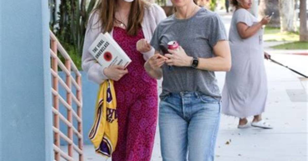 Where Is Violet Affleck Attending College? a Look into Her Academic Journey