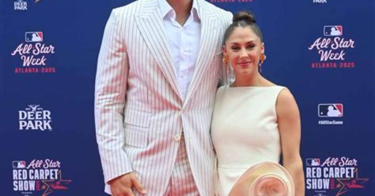 Who Is Aaron Judge Wife? Know All aboutSamantha Bracksieck ·